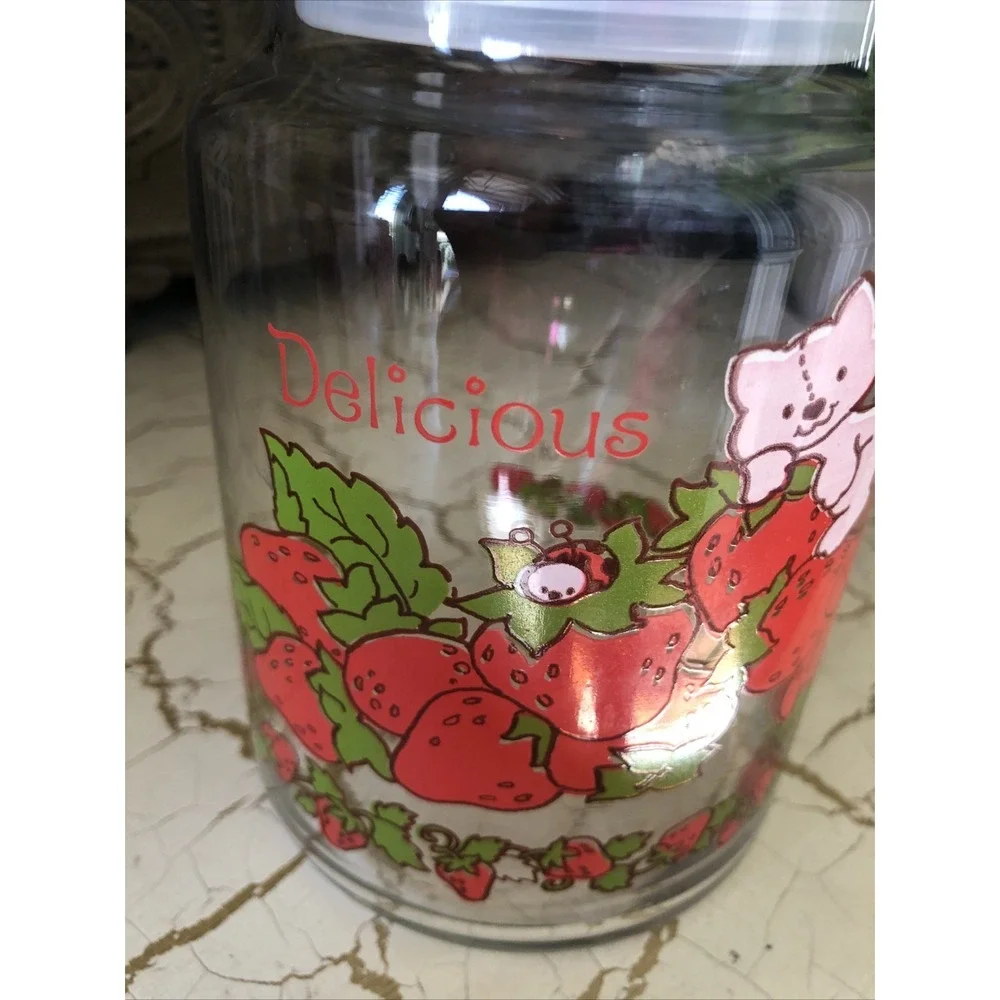 Vintage Strawberry Shortcake 1980's 